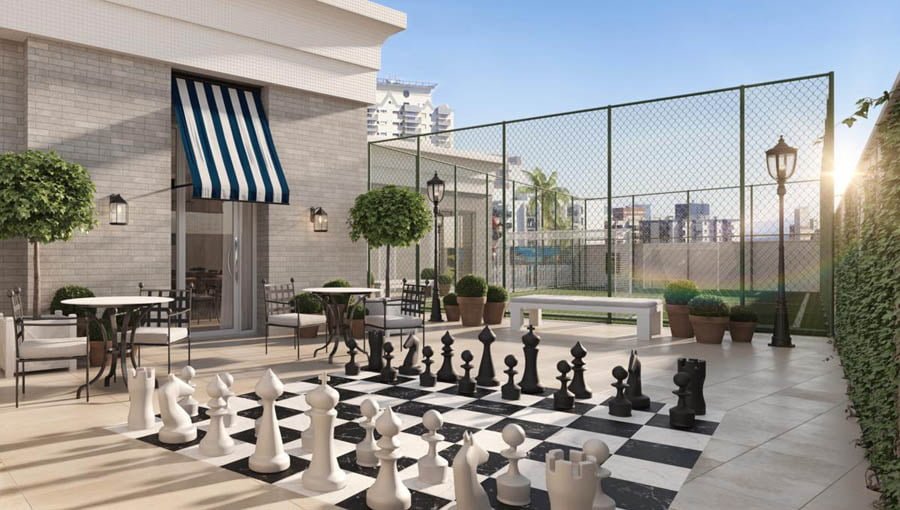 Hamptons Village Embraed