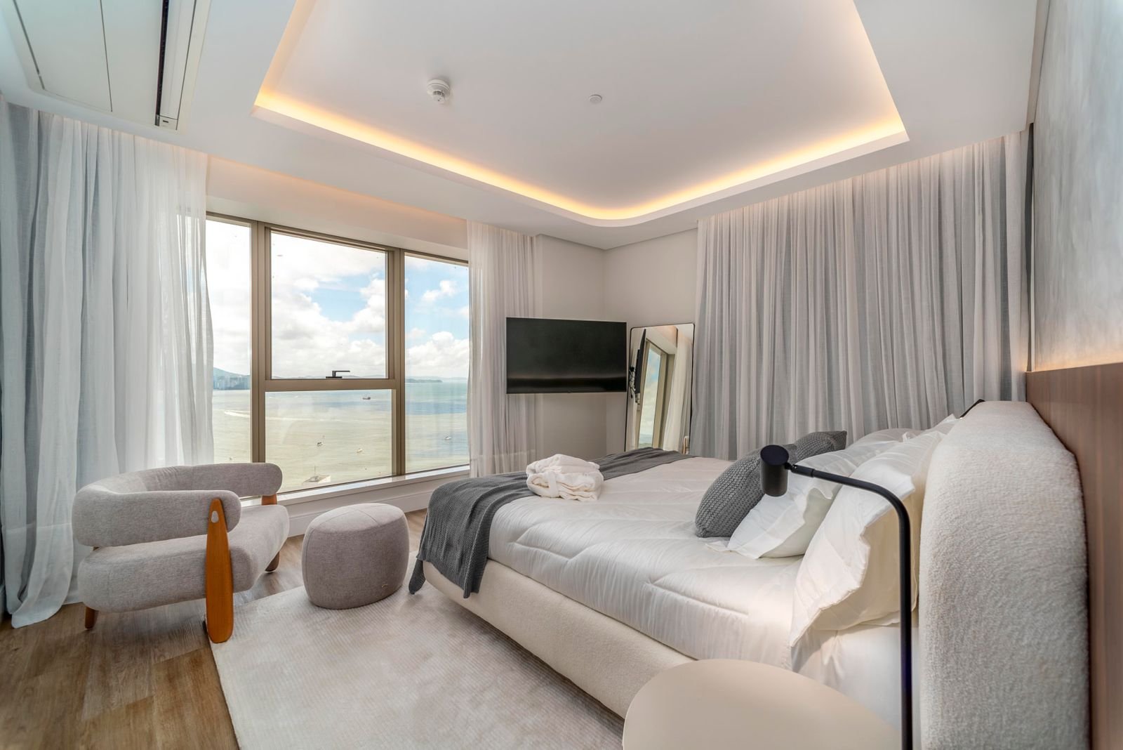 Yachthouse by Pininfarina Decorado